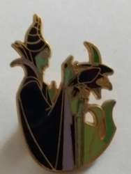 37536 - Maleficent - Maleficent with Diablo on her Staff - Disneyland Resort Paris alternate image