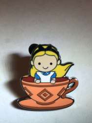 Alice in Wonderland Mystery Pin Set - Alice in a Teacup - DLR
