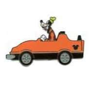 17433 - 2008 Hidden Mickey - Characters Driving Cars - Goofy in Orange Car alternate image