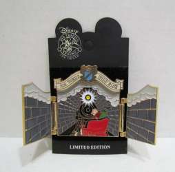 22661 - Mr. Toad's Wild Ride Memorable Scene - Mr. Toad's Wild Ride Memorable Scene Series #2 - Disneyland Resort alternate image