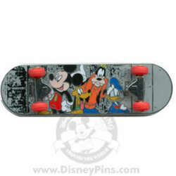 Mickey, Donald And Goofy Skateboard