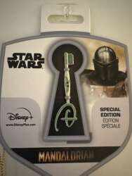38224 - Key Pins - Grogu (The Child) Mandalorian key alternate image