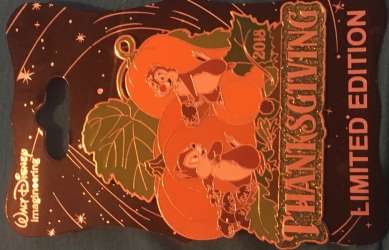 18046 - Thanksgiving - Chip and Dale - Walt Disney Imagineering alternate image