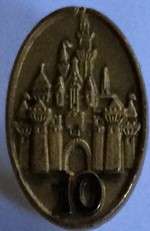 18682 - Cast Member Service Award Pin - 10 Years (Castle Touches Edges Version) - Theme Park Cast Member Exclusive alternate image