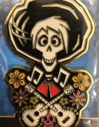 39332 - Kraken Trade - Pixar - Hector with crossed guitars - Loungefly alternate image