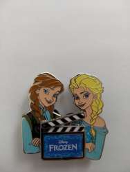 3535 - Clapper - Anna and Elsa - Disney Studio Store Hollywood / Soda Fountain alternate image