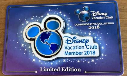 10288 - DVC - Member Exclusive 2018 - Donald Duck and Nephews alternate image