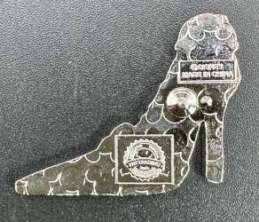 3987 - Disney Villain Designer Shoes - Cruella De Vil alternate image