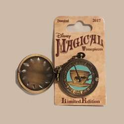 10127 - Magical Timepieces Collection - Cheshire Cat - Tea Cup - Disneyland Resort alternate image