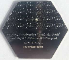 'Loungefly - Winnie the Pooh Honeycomb Blind Box - Kanga and Roo - LFLY'