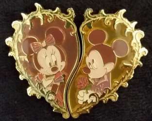 Mickey & Minnie Heart 5th Anniversary