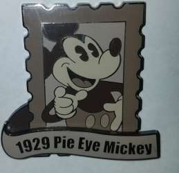 52393 - Disney Visa Card Rewards - Disney Visa 2006 - Cardmember Exclusive - Pie Eye Mickey alternate image