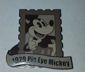 52393 - Disney Visa Card Rewards - Disney Visa 2006 - Cardmember Exclusive - Pie Eye Mickey alternate image