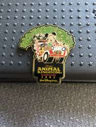 42495 - Disney's Animal Kingdom - Passholder 2002 - Walt Disney World alternate image