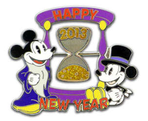 'New Year's Eve/Day - Happy New Year 2012/2013 Spinner - Baby New Year and Father Time - MLT'