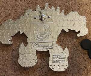 4322 - Cast Lanyard Refresh - Marshmallow - Disneyland Resort Paris alternate image
