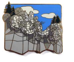 'Mount Mousemore - Mickey Minnie Goofy Donald - MLT'