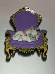 44592 - BoxLunch - Lounging Pets - Marie in purple chair - Loungefly alternate image