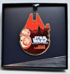 41368 - Star Wars Galaxy's Edge - 'Landing 2019' Millennium Falcon - BB-8 and Millennium Falcon Jumbo - Walt Disney World alternate image