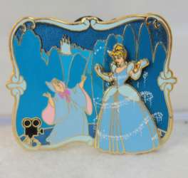 27573 - Walt's Classic Collection - Cinderella and Fairy Godmother alternate image