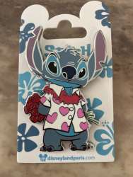 44187 - Lilo & Stitch - Stitch in Hawaii Shirt with Flowers - Disneyland Resort Paris alternate image