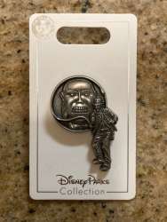 44749 - Indiana Jones: Raiders of the Lost Ark - Sculpted Metal Indiana Jones and the Chachapoyan Fertility Idol (Golden Idol) - Walt Disney World alternate image