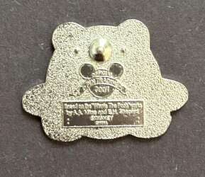 451 - Round Characters Boxed Set - Winnie the Pooh alternate image