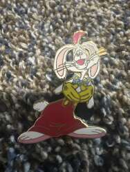 Who Framed Roger Rabbit - Roger Rabbit Leaning - MLT