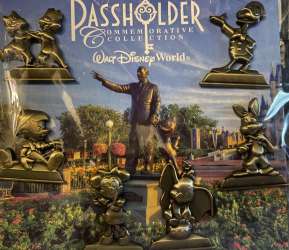 28637 - Annual Passholder Ticket to Tour Disneyland - Chip and Dale, Donald, Pinocchio, Dumbo, Briar Rabbit, Minnie - Gold Statues Set - Walt Disney World alternate image
