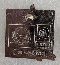 46104 - Disneyland Diamond Celebration Event - Disneyland 60th Anniversary Color Block Starter Set - Pluto and Sleeping Beauty Castle ONLY - Disneyland Resort alternate image