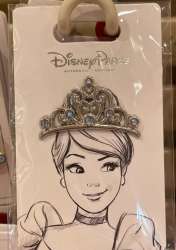 46169 - Disney Parks - Princess Crown Collection - Cinderella Crown/Tiara alternate image