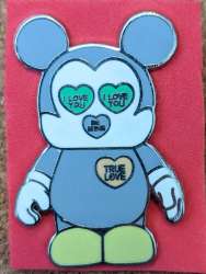 46209 - Vinylmation Holiday - Valentine Mickey - Walt Disney World alternate image