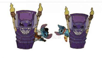 Stitch - alien and Elvis impersonator on Tiki statue