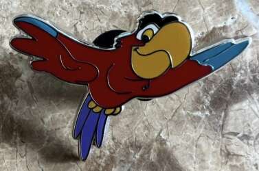 46626 - Feathered Friends Mystery Collection - lago Flying alternate image