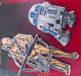 Star Wars: The Rise of Skywalker - R2-D2 and C-3PO 2 pin set - MLT