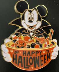 29997 - Halloween 2019 - Vampire Mickey with a Bowl of Candy - Theme Park Cast Member Exclusive alternate image