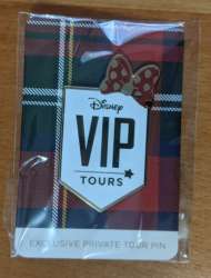 29799 - Disney VIP Tours - Minnie Bow alternate image