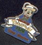 'Mickey's Toontown Fair - Magic Kingdom - Mickey in Straw Hat - WDW'