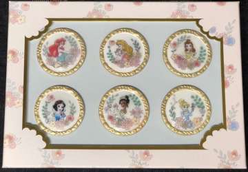 47572 - Disney Princess 6 pin box set MOG - Snow White, Ariel, Cinderella, Tiana, Belle, Aurora - Walt Disney Imagineering alternate image