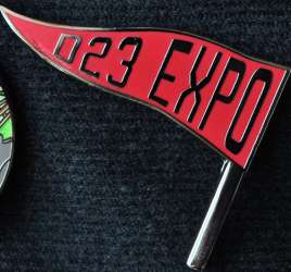 D23 Expo 2013: Expo Mystery Collection - Red Pennant Flag CHASER - D23