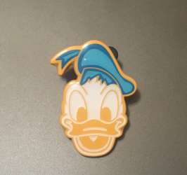 29887 - Mickey's Very Merry Christmas Party (MVMCP) 2019 - Christmas Cookie Mystery Collection — Donald Duck - Walt Disney World alternate image