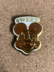 47634 - Disney Flair Series - Sweet Mickey Mouse Waffle alternate image