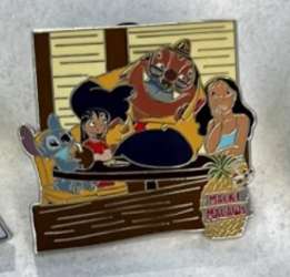 48149 - Distinctively Disney Dining Mystery Collection - Lilo and Stitch alternate image