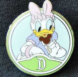 15976 - Circle Icon D Mystery - Daisy - Disneyland Resort alternate image