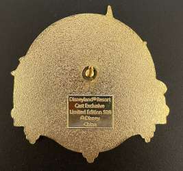 48361 - 2006 Pin of the Month Lands Series - Walt & Mickey on Main Street USA - Theme Park Cast Member Exclusive alternate image