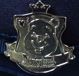 2012 Hidden Mickey - Crest Collection - Winnie the Pooh CHASER - DLR