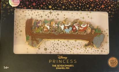 Pink A La Mode (PALM) - Snow White 85th Anniversary - Seven Drawfs Marching Across a Log - DLIC