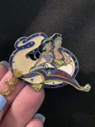 DVD/VHS Pre-Order Pin - Platinum Edition - Aladdin &amp; Jasmine on Magic Carpet with Abu - MLT