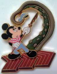 32038 - Where Dreams HapPin: Dream Roles Collection - Mickey "Ned Land" Mouse - Walt Disney World alternate image