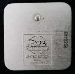 2088 - D23 Walt Disney Studio Tour - Mickey War Era Visitor's Badge - Disney Fan Club alternate image